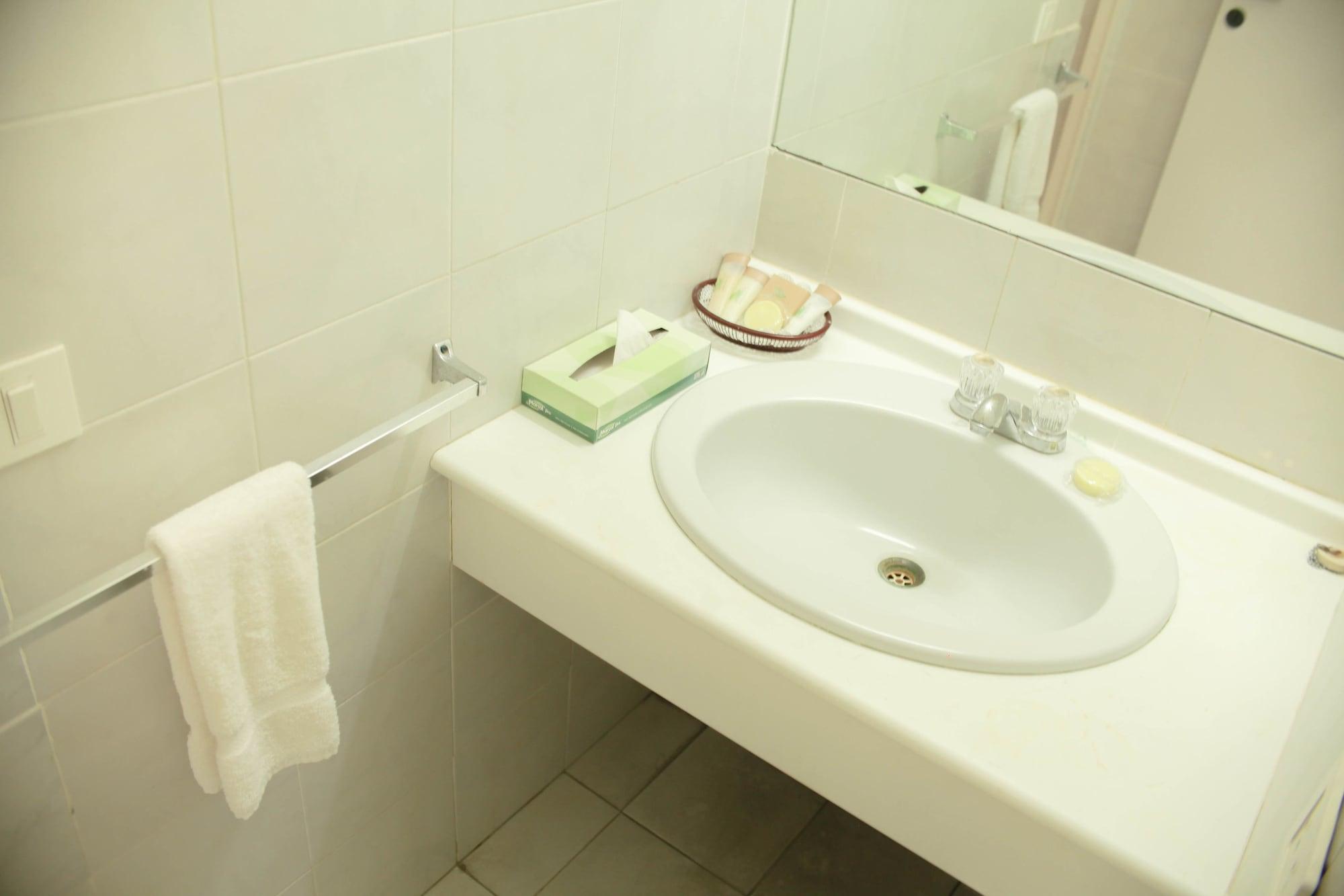 Heritage Hotel St. John's Екстериор снимка